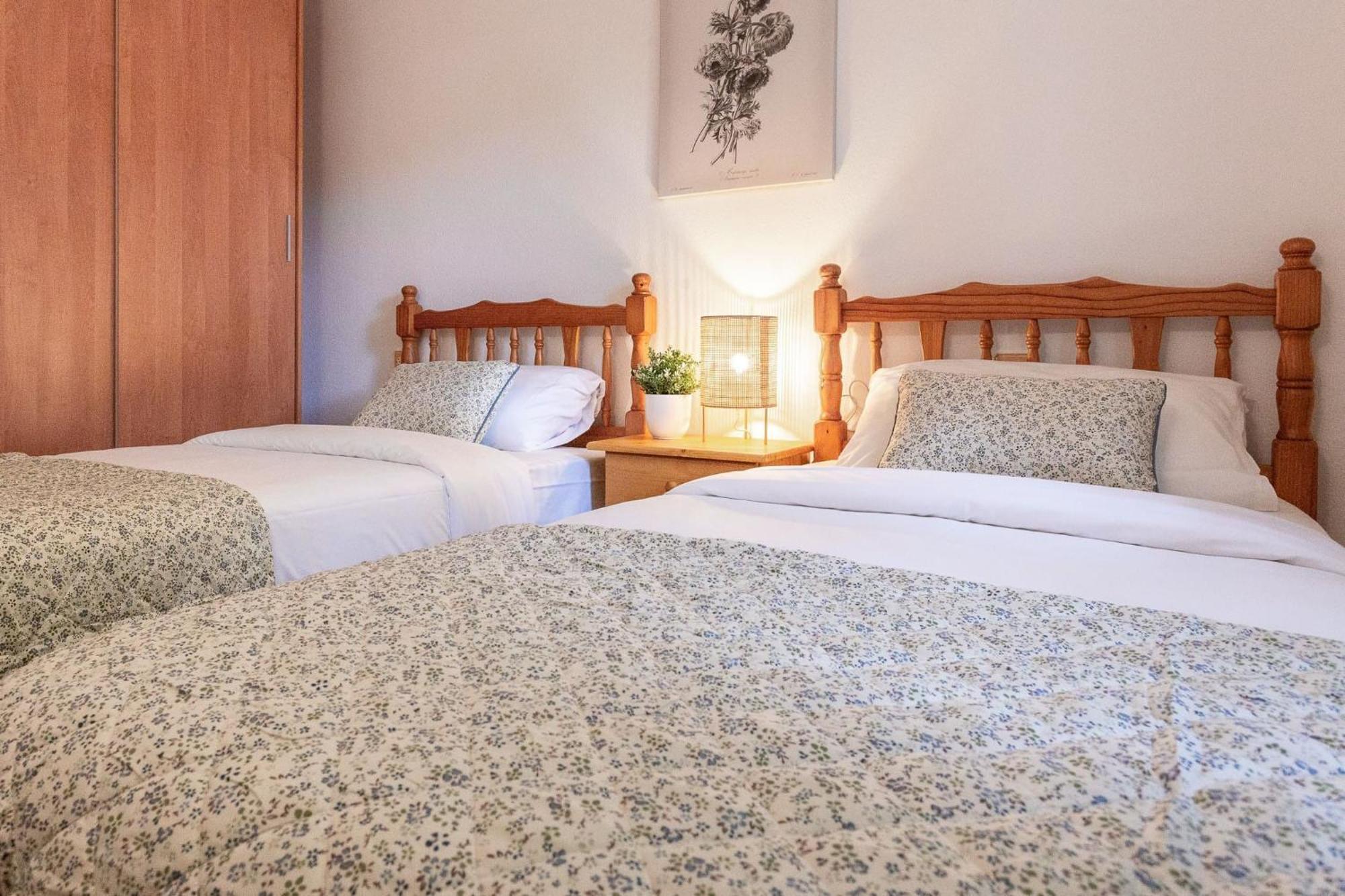 L' Escala Apartamento Clover מראה חיצוני תמונה