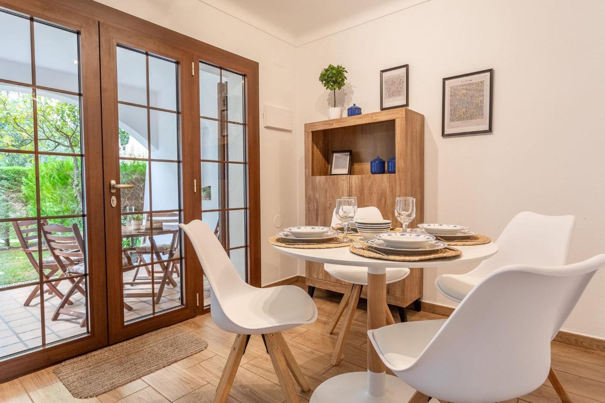 L' Escala Apartamento Clover מראה חיצוני תמונה
